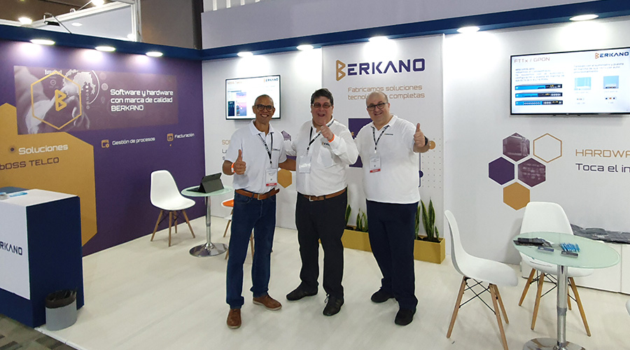 Equipo BERKANO en Andina Link 2024